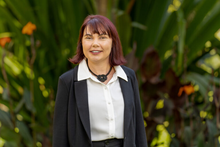 DSC3568 copy 2 768x512